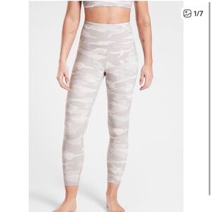 Athleta Elation 7/8 Legging Camo
